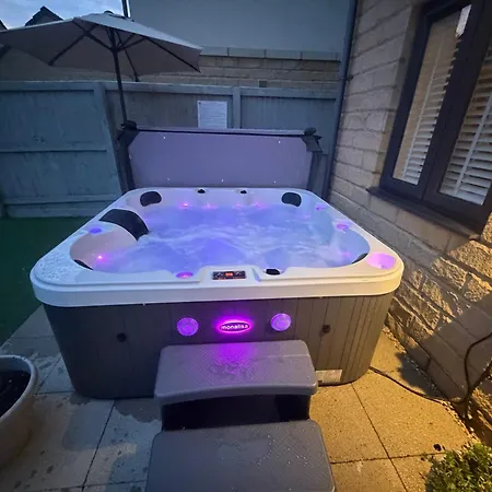 Captains House - Hot Tub - Luxury *