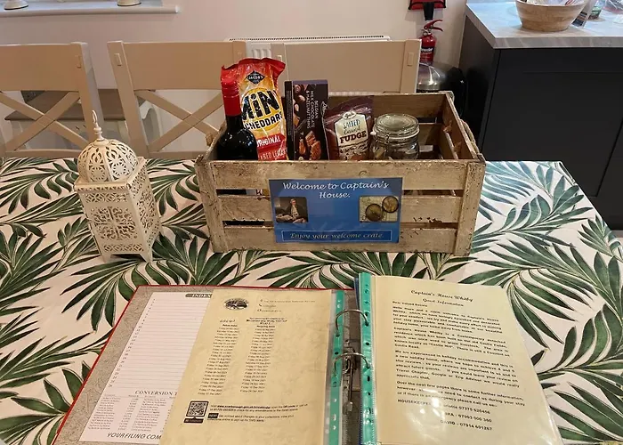 Whitby-captains House - 4 Bed Luxury * Whitby