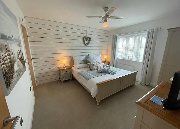 Whitby-captains House - 4 Bed Luxury Holiday home *