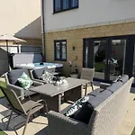 別荘 Captains House - Hot Tub - Luxury ウィットビー