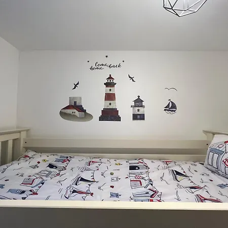 Captains House - Hot Tub - Luxury * 惠特比