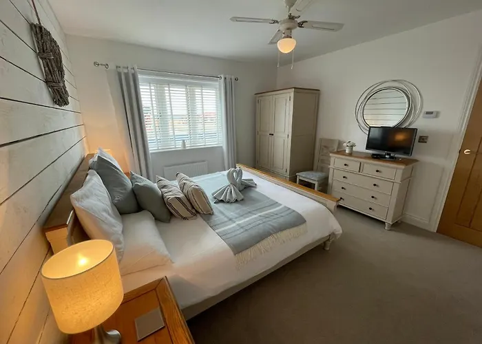 Whitby-captains House - 4 Bed Luxury *