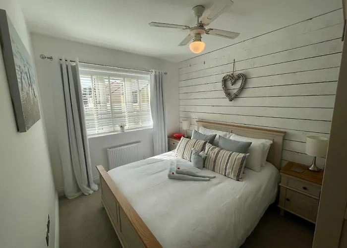 Whitby-captains House - 4 Bed Luxury * Whitby