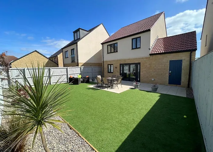 Whitby-captains House - 4 Bed Luxury Holiday home