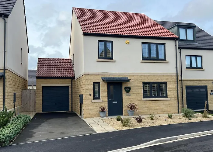 Whitby-captains House - 4 Bed Luxury Holiday home *